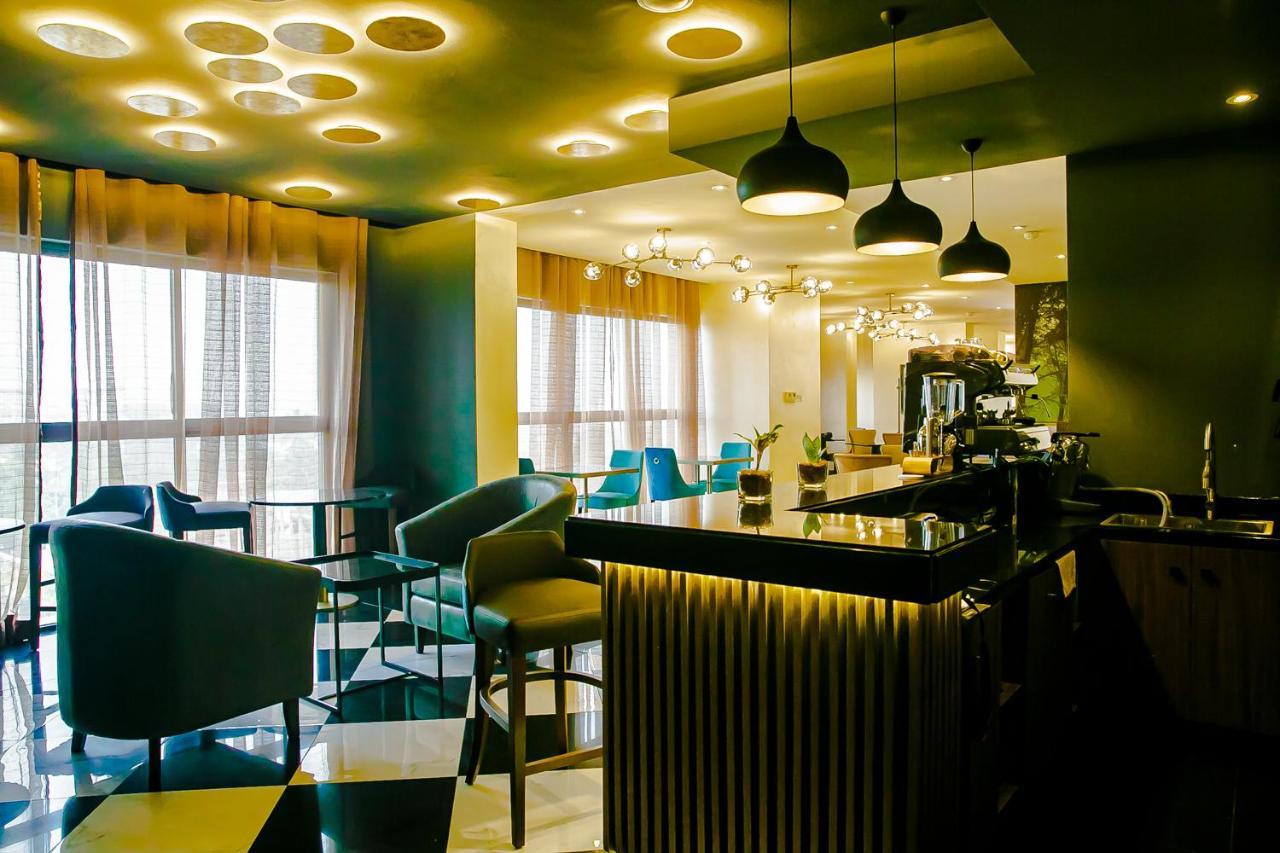 Royal Residences By Design Union Aliayabiagba Dış mekan fotoğraf