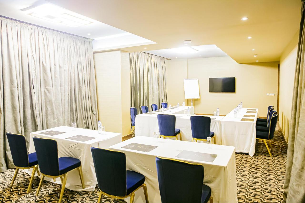 Royal Residences By Design Union Aliayabiagba Dış mekan fotoğraf